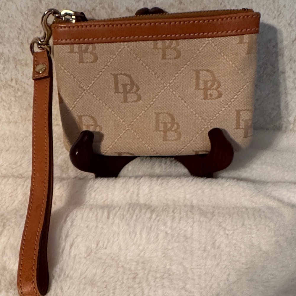 Dooney & Bourke Beige and Brown Wristlet